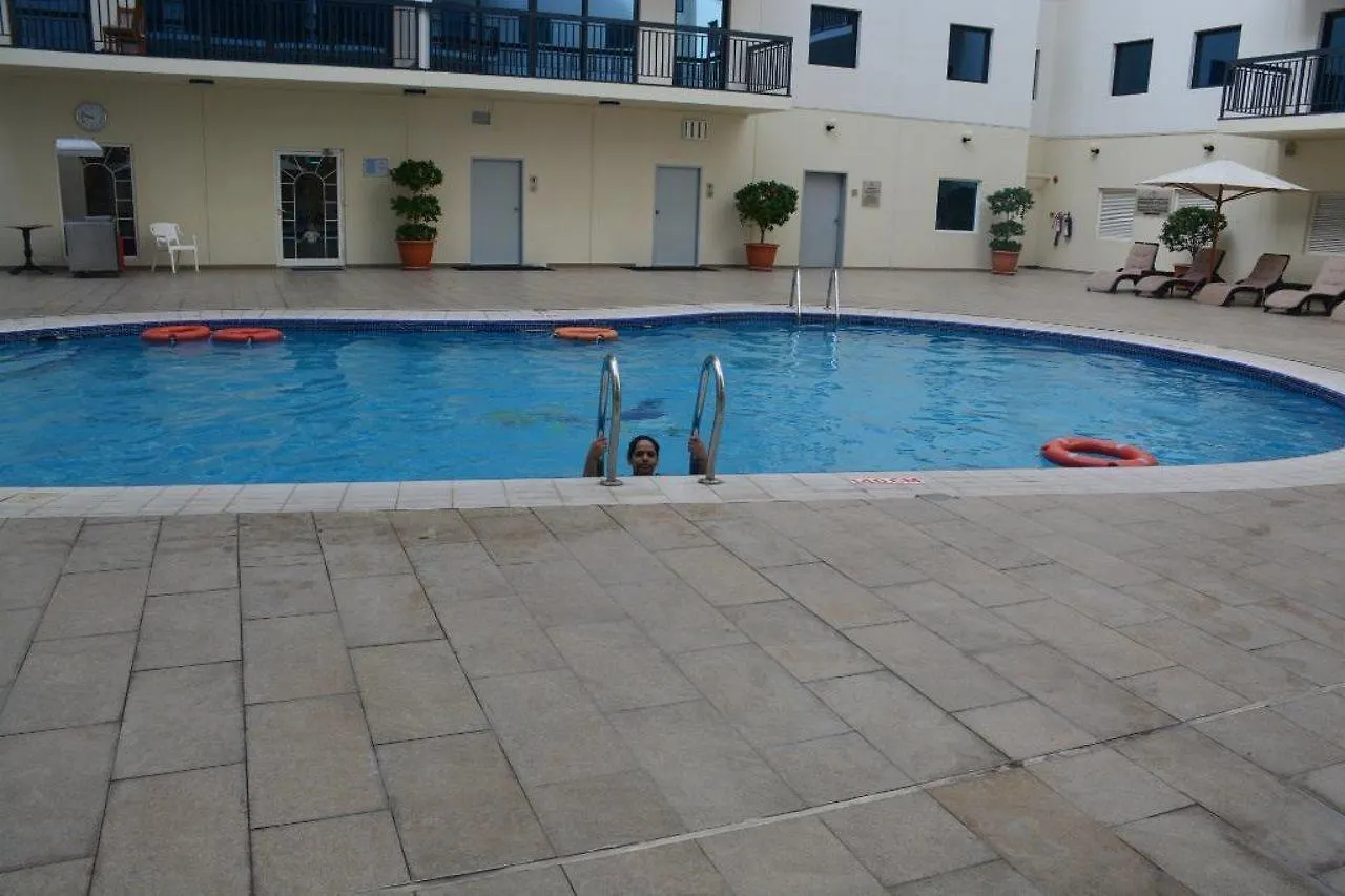Hotel Golden Sands 10 Dubai